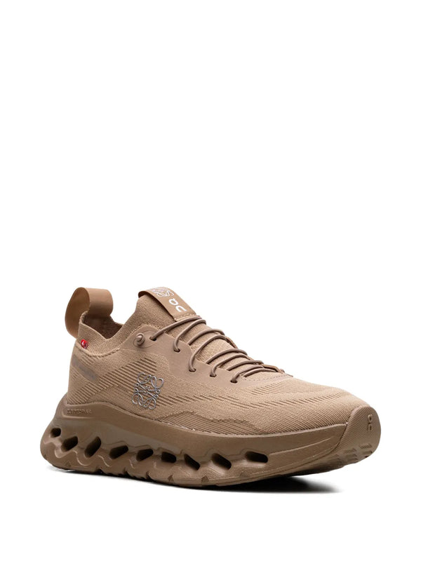 On   Running   x   Loewe   Cloudtilt   "Dark   Sand"   sneakers