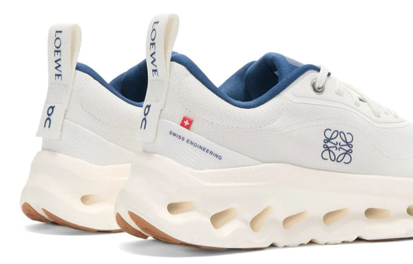 On   Cloudtilt   Loewe   2   'White   |   Navy'