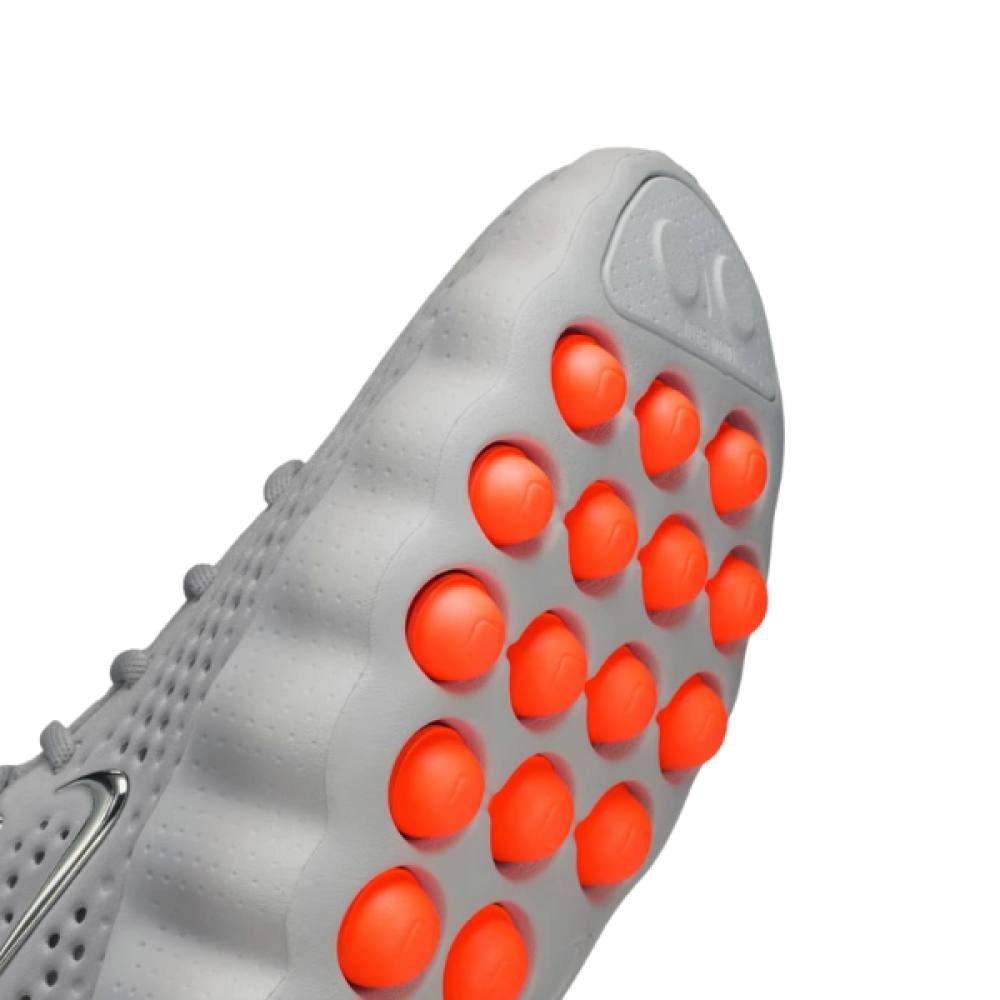 Nike mind 002