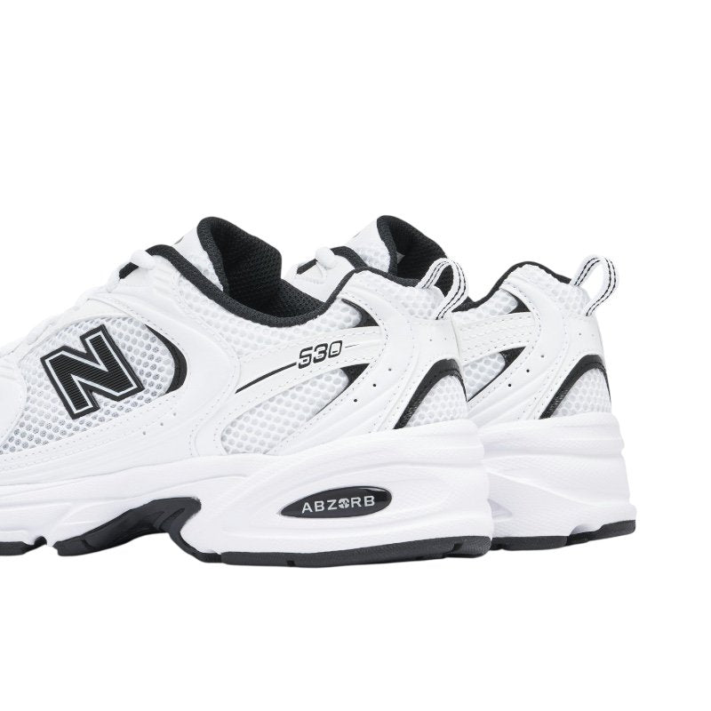 New Balance 530 – White Black Details