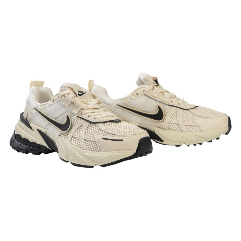 Nike Run V2k “Beige / Black”