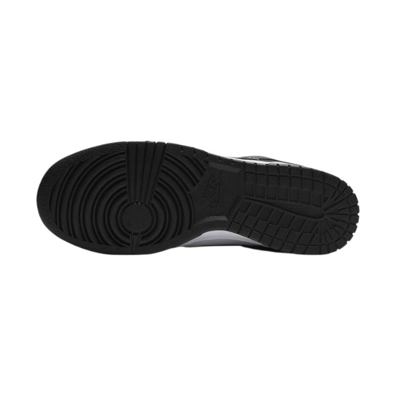 Nike Dunk Low – Panda