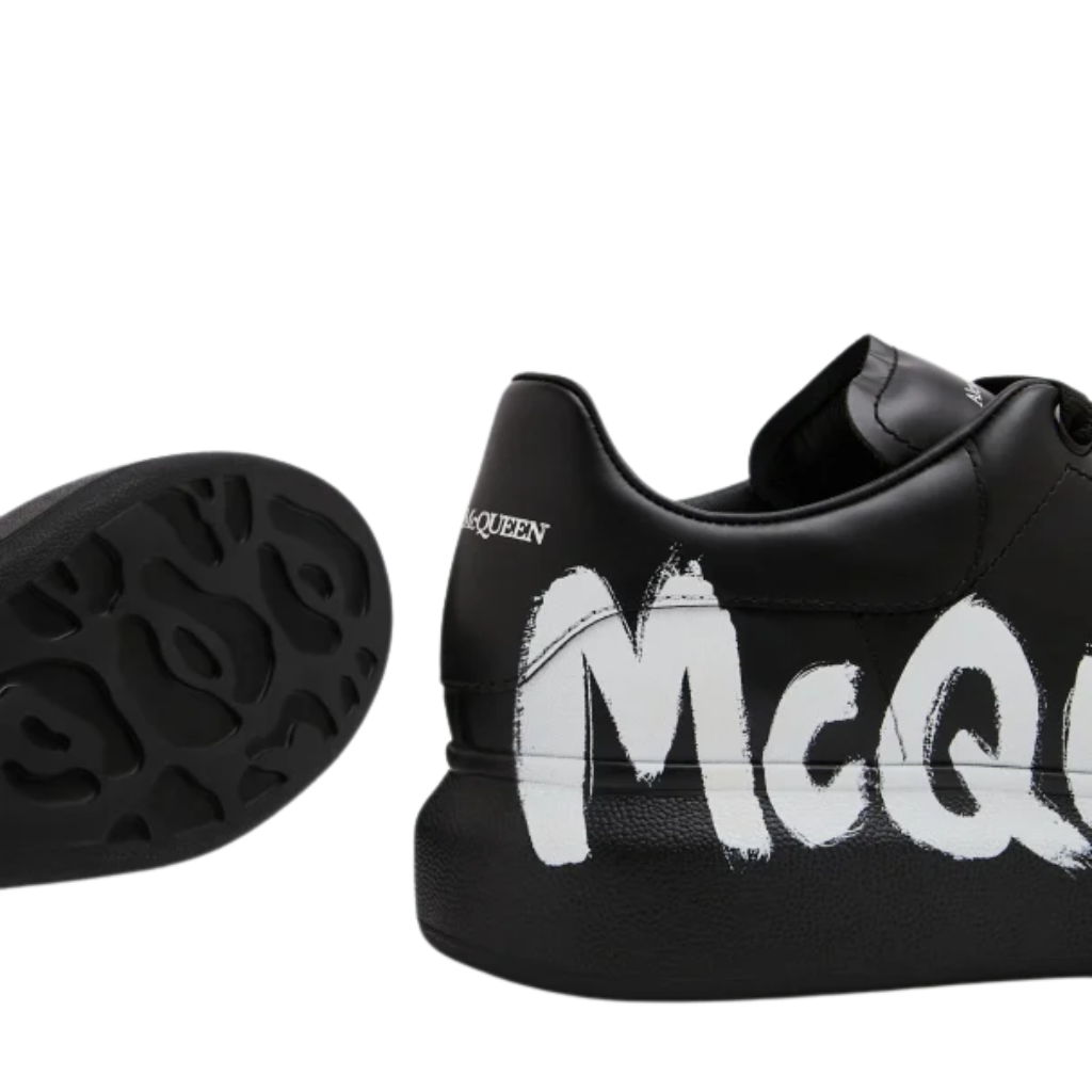 Aexander Mcqueen Oversized Graffiti – Black White