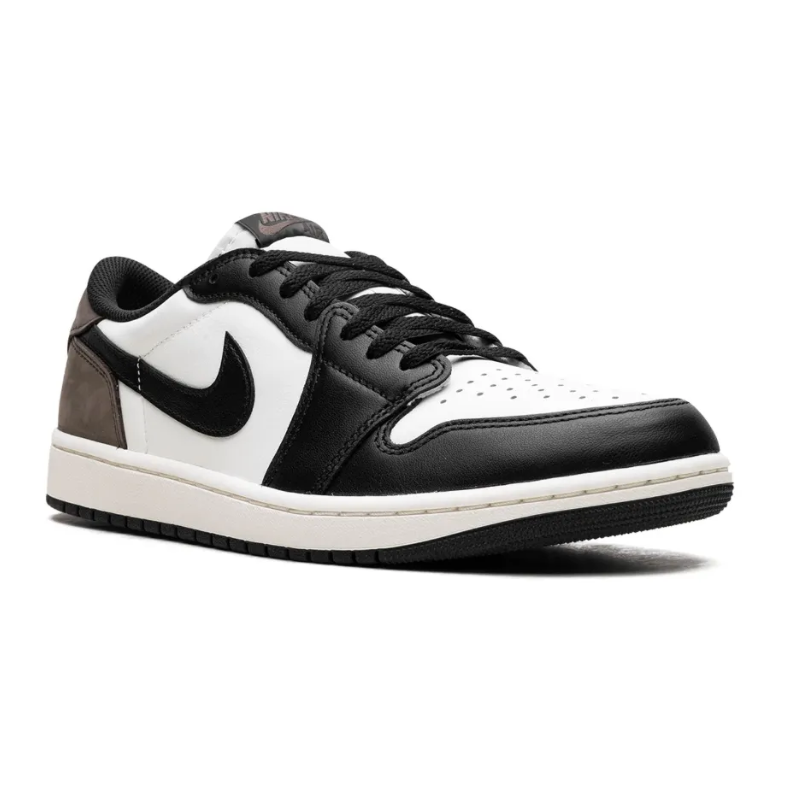 Jordan 1 Retro Low OG – Mocha