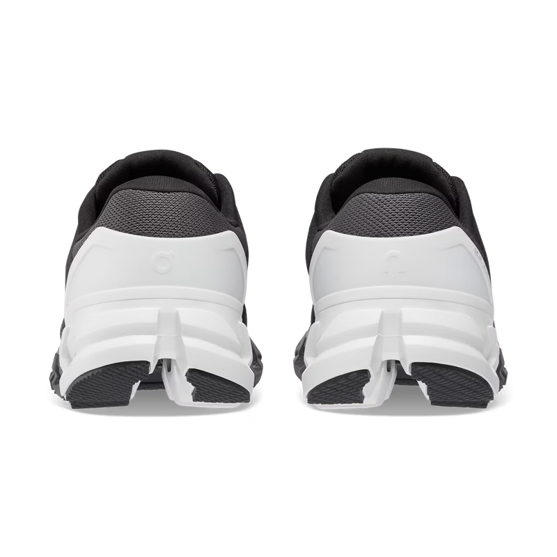 On Running Cloudflyer 4 Black/White