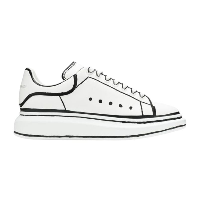 Alexander Mcqueen Oversized – White Black Outline