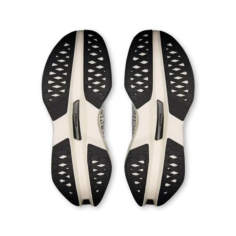 On Running Cloudboom Max White Black