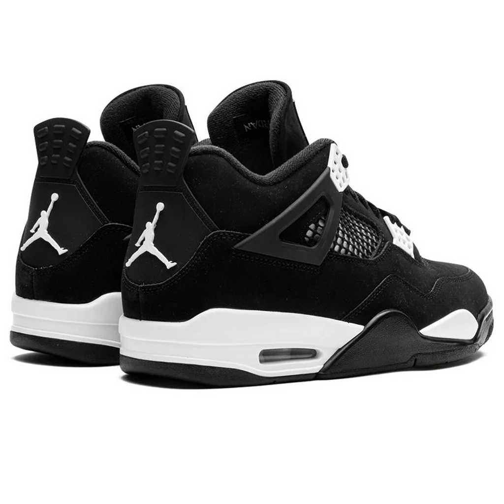 Air Jordan 4 “White Thunder”