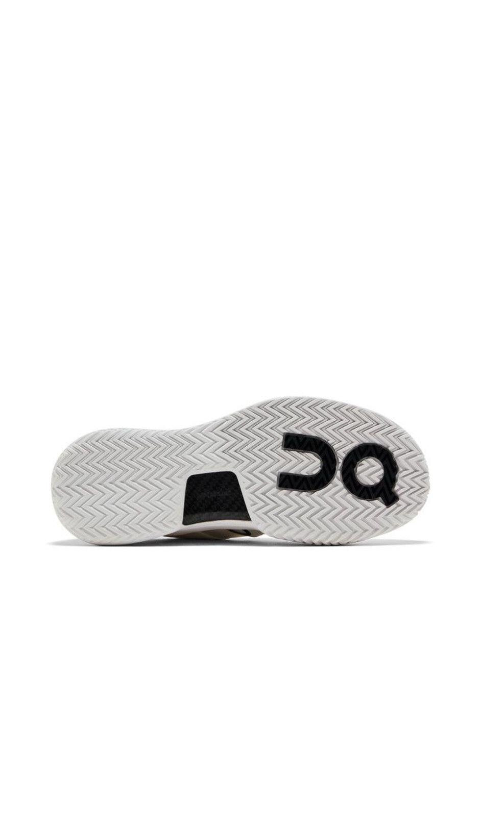 ON cloud The Roger Pro 2 All White
