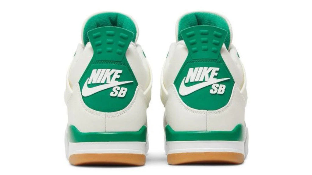 Air Jordan 4 Retro × Nike SB 'Pine Green'