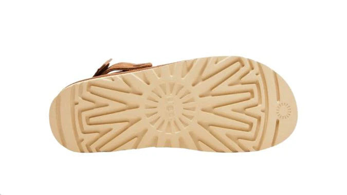 UGG Goldenstar Clog 'Chestnut'